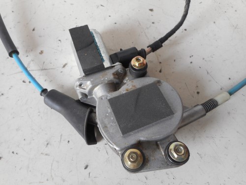 Alzacristallo elettr. porta ant. con motorino dx. 