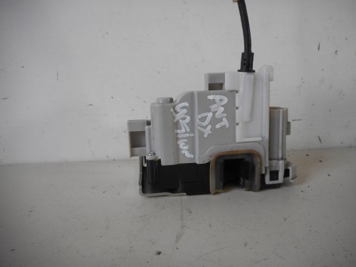 Serratura porta ant.  dx. 