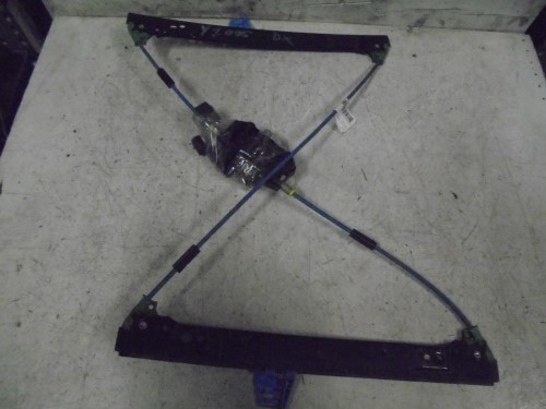 Alzacristallo elettr. porta ant.  dx. 