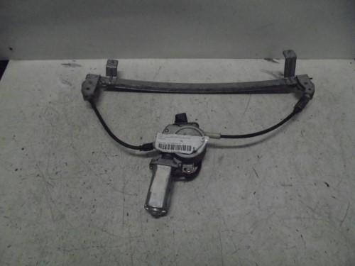 Alzacristallo elettr. porta ant. dx. Alzacristallo elettr. porta ant. dx.