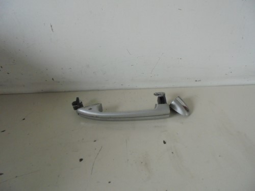 Maniglia porta ant.  sx.