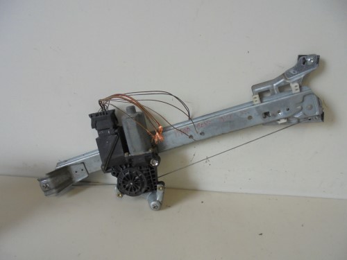 Alzacristallo elettr. porta post.  sx.