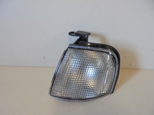 Fanalino ant.  sx.