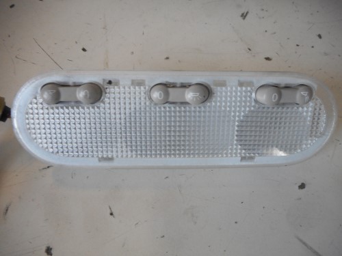 Luce cortesia ant. tetto 