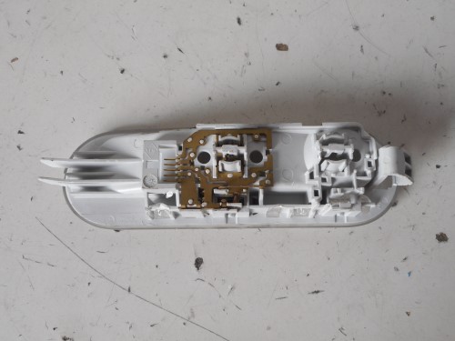 Luce cortesia ant. tetto 