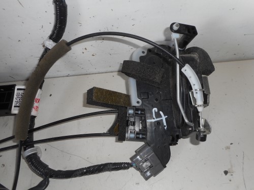 Serratura porta ant.  sx.