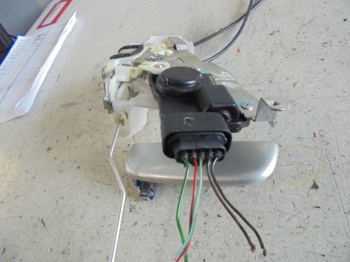 Serratura porta ant.  sx.