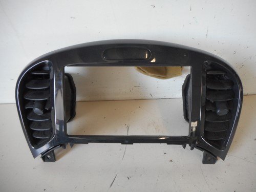 Bocchetta aria centr. cruscotto dx. 