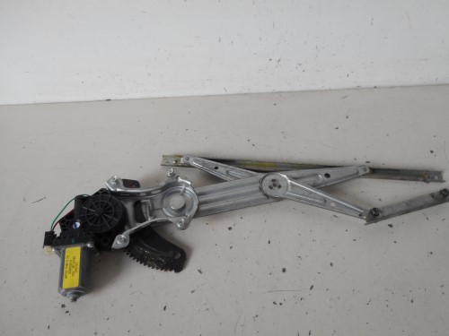 Alzacristallo elettr. porta ant.  sx.