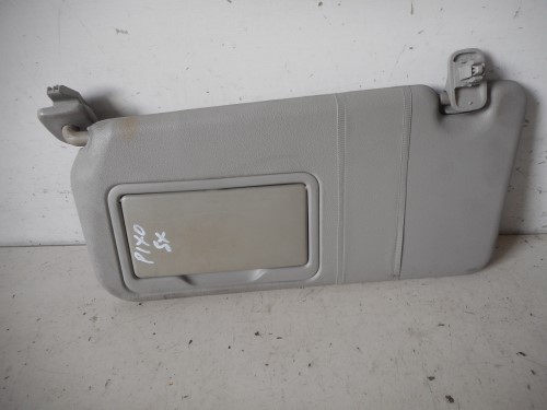 Aletta parasole parabrezza sx.