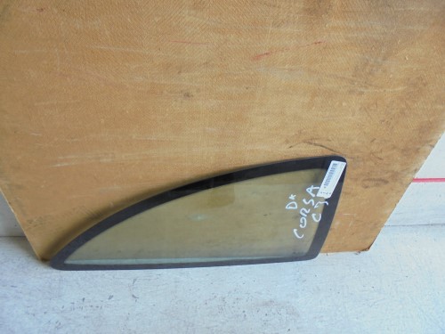 Fisso atermico parafango post.  dx. 