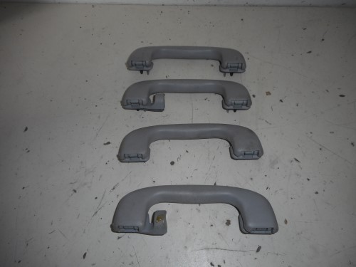 Maniglia int. ant. tetto  sx.