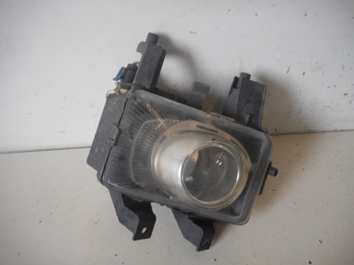 Proiettore fendinebbia  sx.