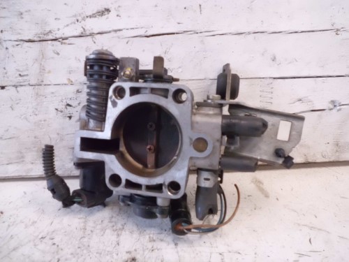 Corpo farfallato Corpo farfallato