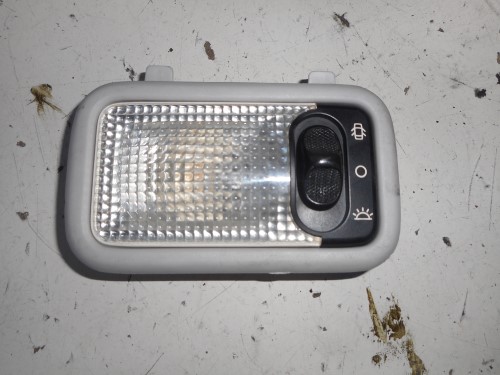 Luce cortesia ant. tetto 