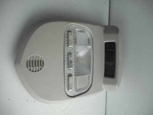 Luce cortesia ant. tetto 