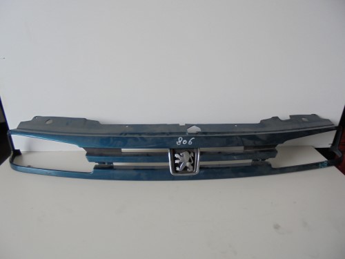 Griglia centr. paraurti ant. 