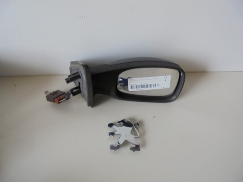 Retrovisore est. regolaz. elettr.  dx. 