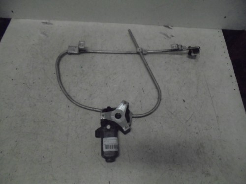 Alzacristallo elettr. porta ant. con motorino sx. Alzacristallo elettr. porta ant. con motorino sx.