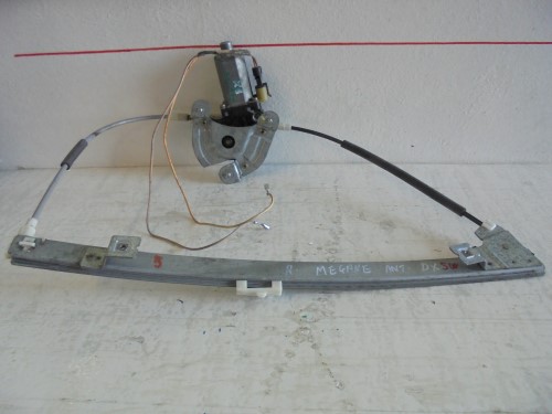 Alzacristallo elettr. porta ant. dx. Alzacristallo elettr. porta ant. dx.