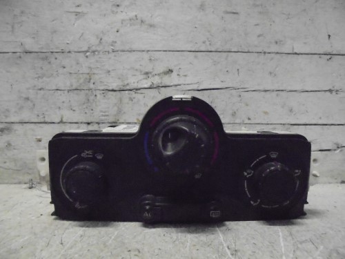 Blocco comando climatizzazione Blocco comando climatizzazione