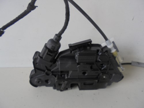 Serratura porta ant.  sx.