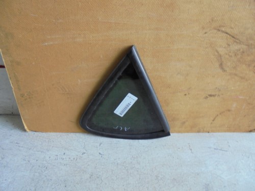 Fisso parafango post.  dx. 