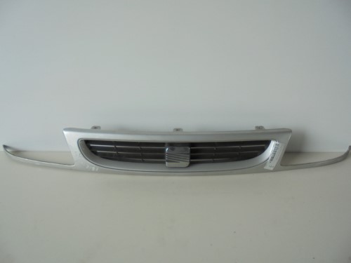 Supporto griglia sottoparabrezza 