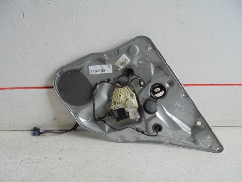 Alzacristallo elettr. porta post. dx. 