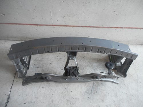 Traversa paraurti ant. 