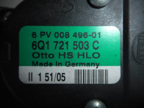 Pedale acceleratore Pedale acceleratore