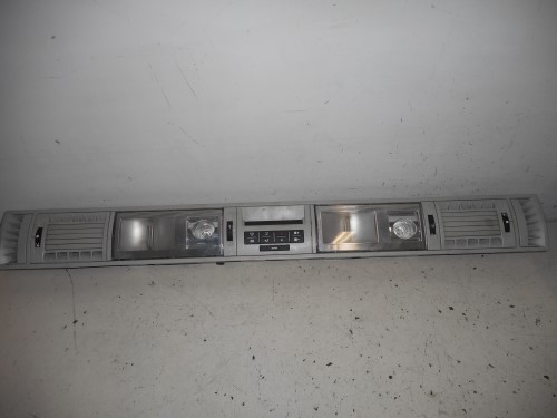 Luce cortesia centr. tetto 