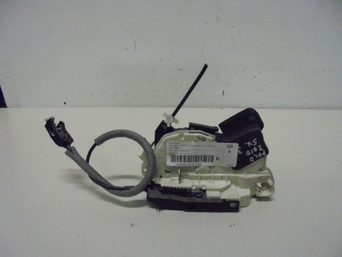 Serratura porta ant.  sx.