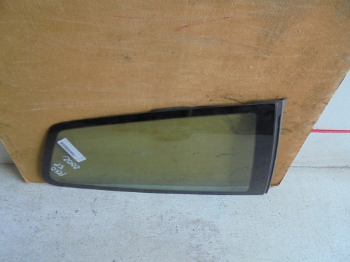 Fisso parafango post.  dx. 