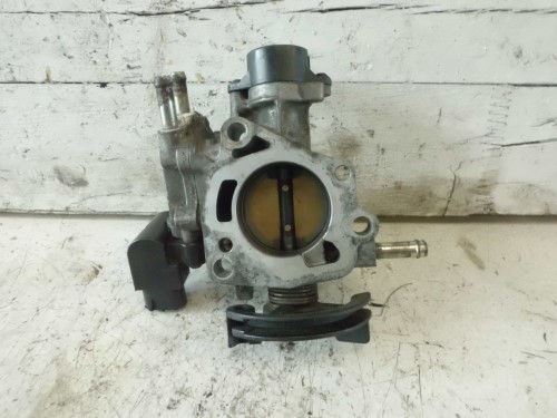 Corpo farfallato Corpo farfallato