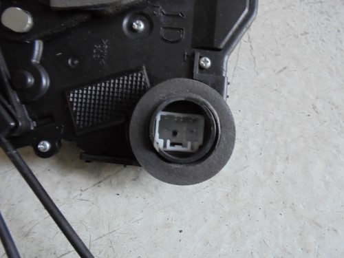 Serratura porta ant.  sx.