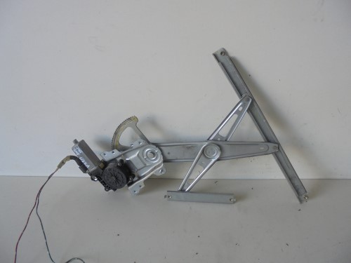 Alzacristallo porta ant.  dx. 