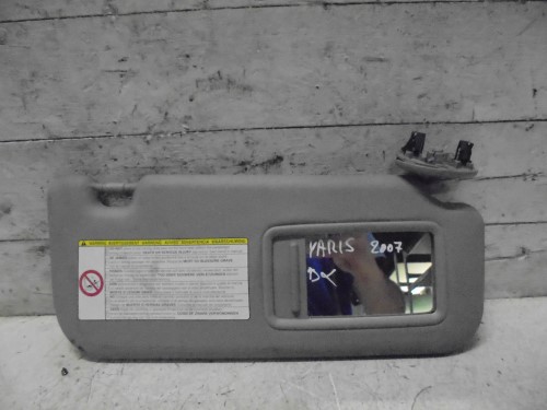 Aletta parasole parabrezza dx. 