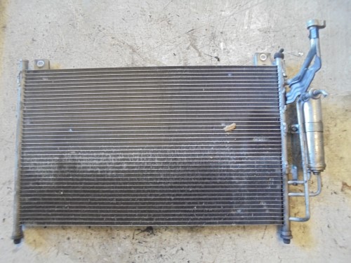 Condensatore con deumidificatore 