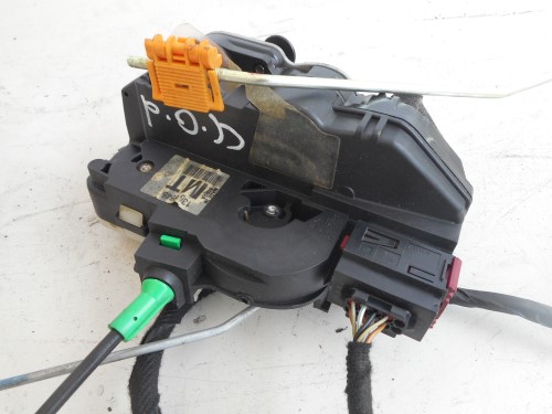 Serratura porta post.  dx. 