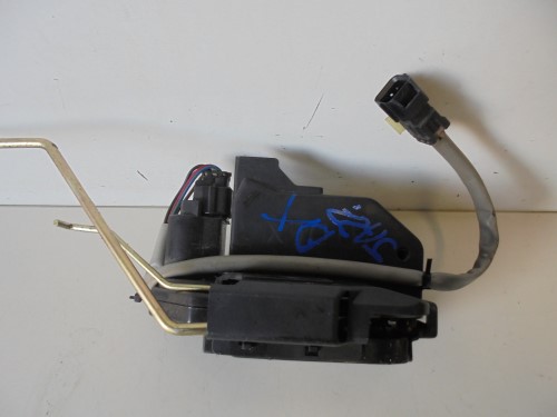 Serratura porta ant. dx. Serratura porta ant. dx.