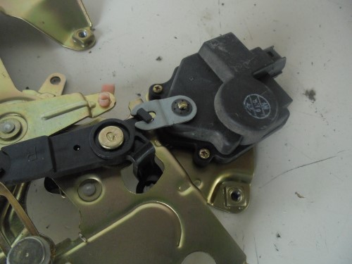 Serratura portello post. 