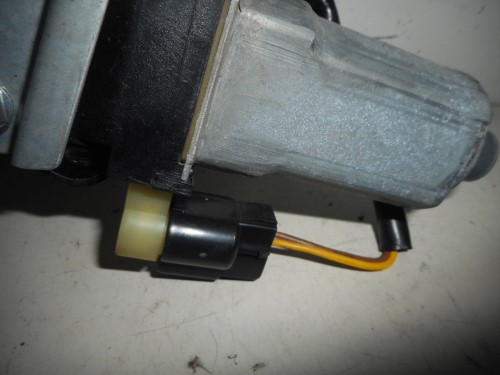 Alzacristallo elettr. porta post.  sx.