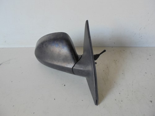 Retrovisore est.  dx. 