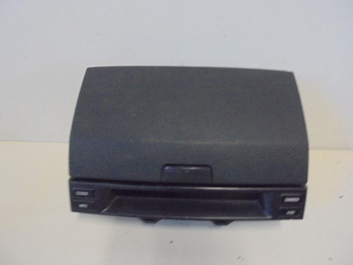 Cassetto portaoggetti centr. plancia 