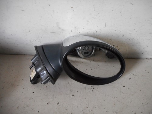 Retrovisore est. regolaz. elettr.  dx. 