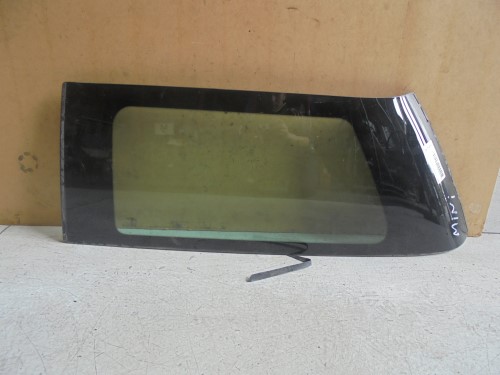 Fisso atermico parafango post.  sx.