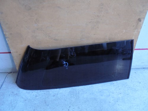 Fisso atermico parafango post.  dx. 