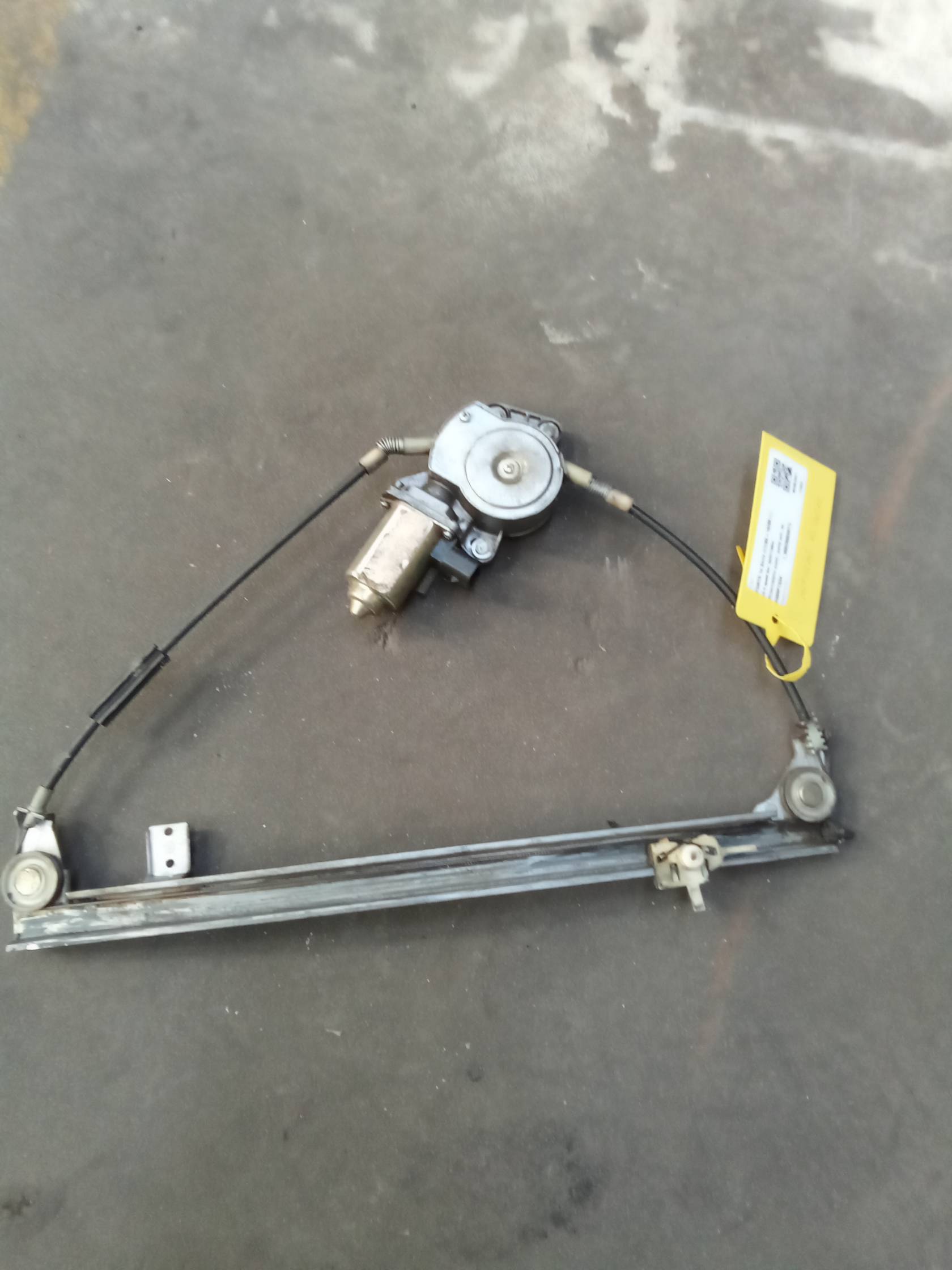 Alzacristallo elettr. porta ant. dx. Alzacristallo elettr. porta ant. dx.