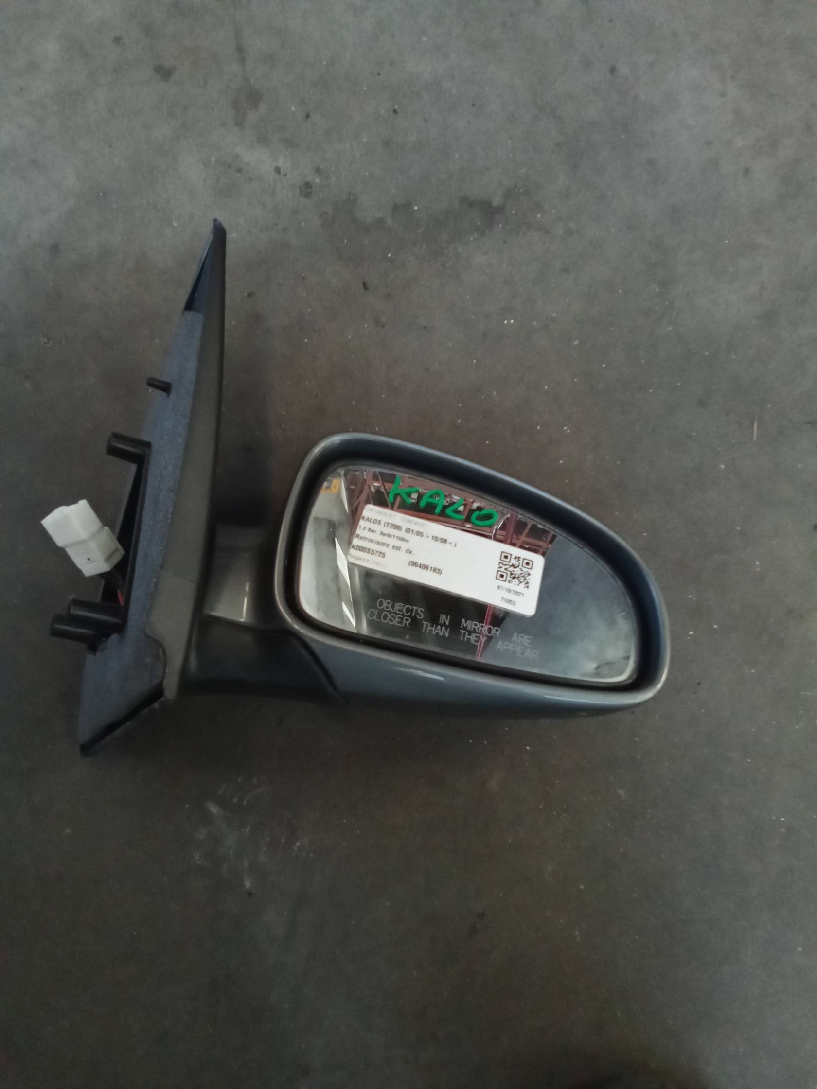 Retrovisore est. dx.